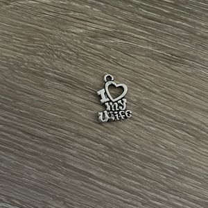 I LOVE MY WIFE KEYCHAIN(open to offers)